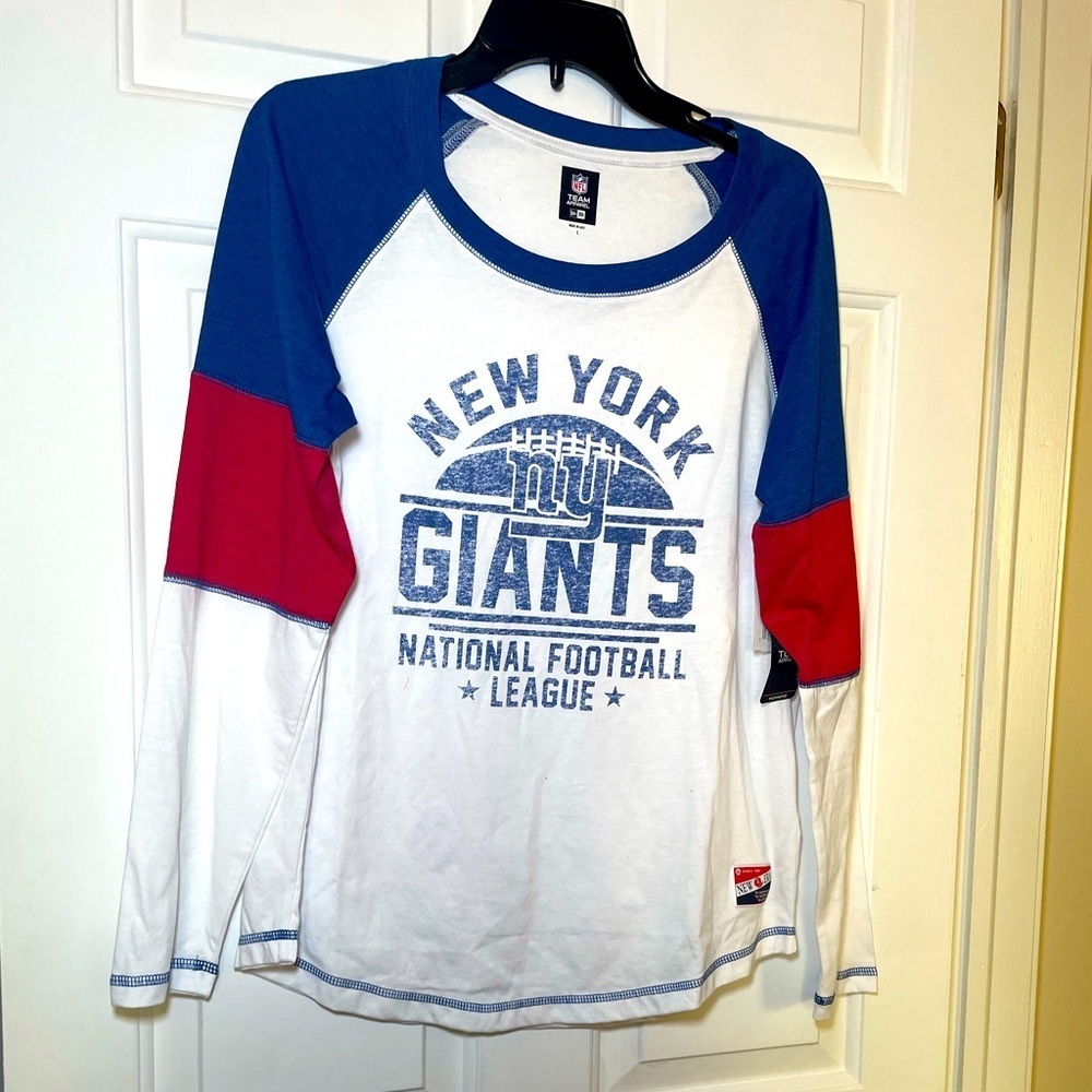 NY Giants Woman’s New Era Long Sleeve Tee Shirt Size Large NFL Team Apparel